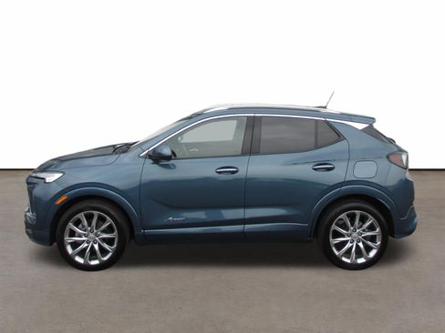 Used 2024 Buick Encore GX Avenir w/ Avenir Convenience Package FWD image 2