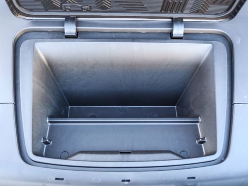 New 2026 Volvo EX30 Cross Country Ultra image 26