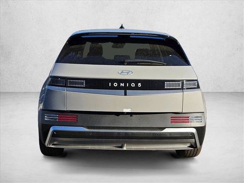 New 2026 Hyundai Ioniq 5 SE image 7