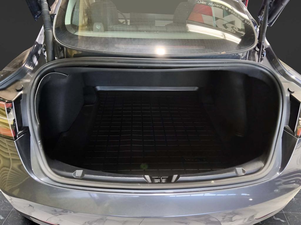 Used 2023 Tesla Model 3 Performance AWD/4WD image 8