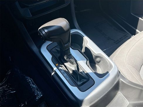 Used 2021 Chevrolet Colorado LT image 16