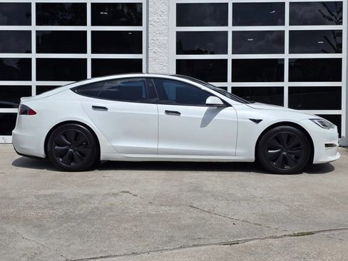 Used 2022 Tesla Model S Standard Range AWD/4WD image 3