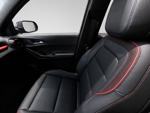 Used 2026 Chevrolet Equinox RS w/ LPO, Floor Liner Package AWD/4WD image 14
