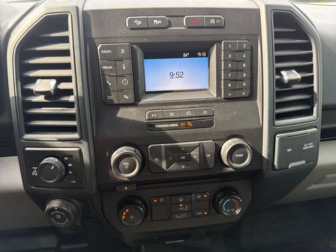 Used 2018 Ford F150 XL w/ Equipment Group 101A Mid AWD/4WD image 15
