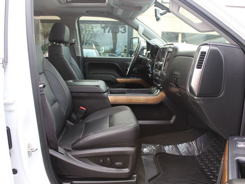 Used 2016 Chevrolet Silverado 2500 LTZ w/ Duramax Plus Package image 25