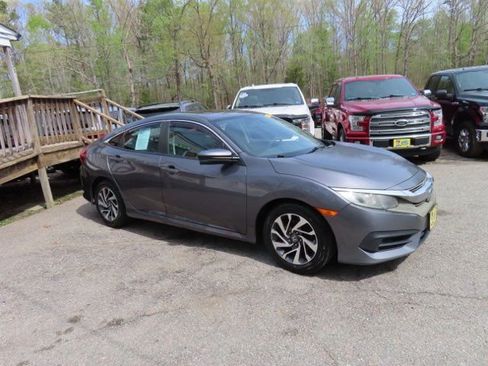 Used 2016 Honda Civic EX image 5
