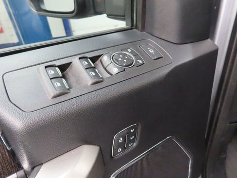 Used 2021 Ford F250 Lariat w/ Chrome Package AWD/4WD image 53