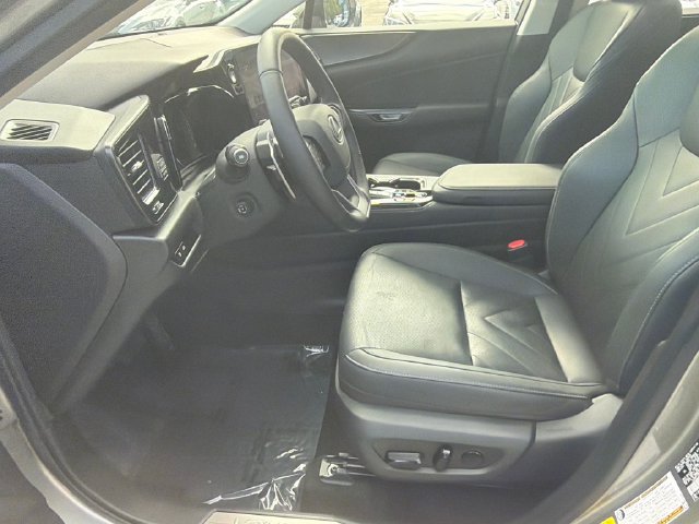 Used 2024 Lexus NX 450h+ AWD w/ Vision Package image 23