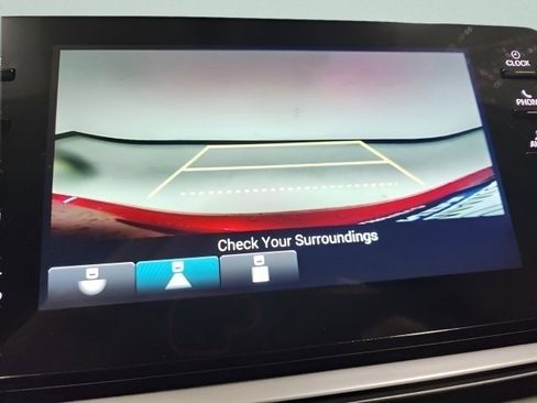 Certified 2022 Honda Accord LX image 3