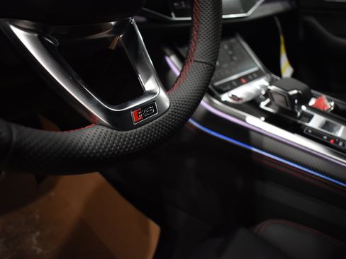 New 2026 Audi RS Q8 performance image 20