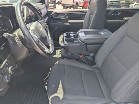 Used 2024 Chevrolet Silverado 2500 LT w/ Convenience Package AWD/4WD image 12