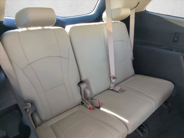 Used 2018 Buick Enclave Essence FWD image 20