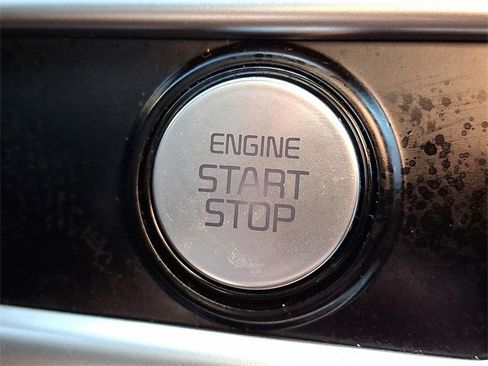 Used 2024 Kia K5 GT-Line image 23