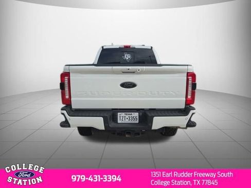 Used 2024 Ford F250 Lariat w/ Lariat Ultimate Package AWD/4WD image 5