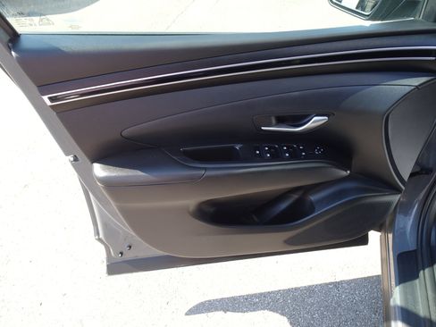 Used 2024 Hyundai Tucson SEL FWD image 12