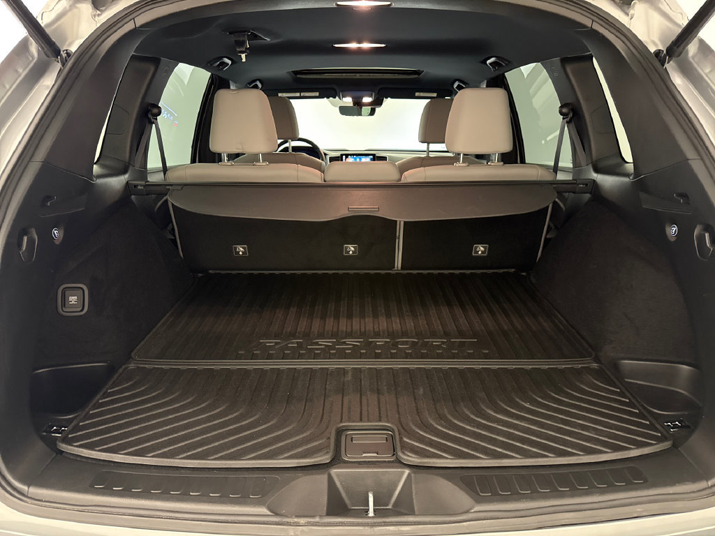 Used 2023 Honda Passport EX-L image 12