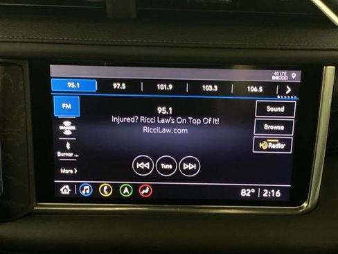 Used 2021 GMC Yukon Denali w/ Denali Premium Package image 18