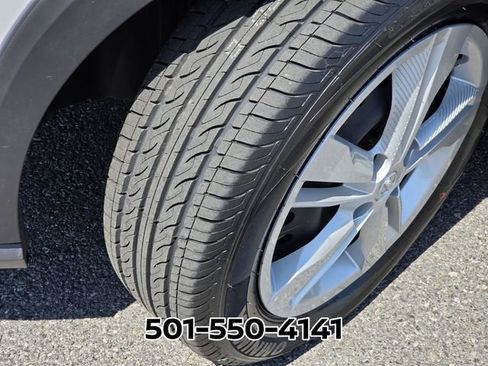 Used 2024 Nissan Kicks S FWD image 19