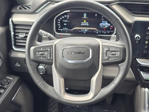 Used 2023 GMC Sierra 1500 Denali w/ Technology Package AWD/4WD image 19
