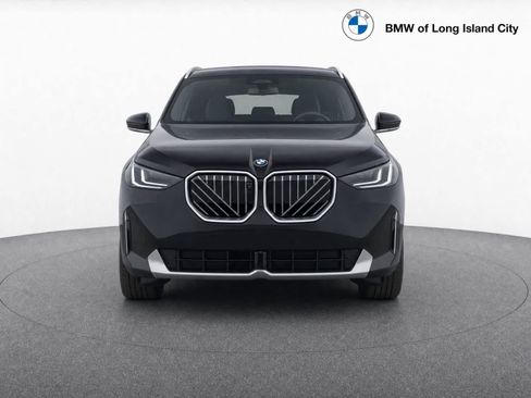 New 2026 BMW X3 xDrive30i w/ Premium Package AWD/4WD image 2