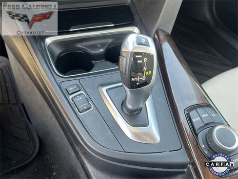 Used 2015 BMW 320i Sedan image 15