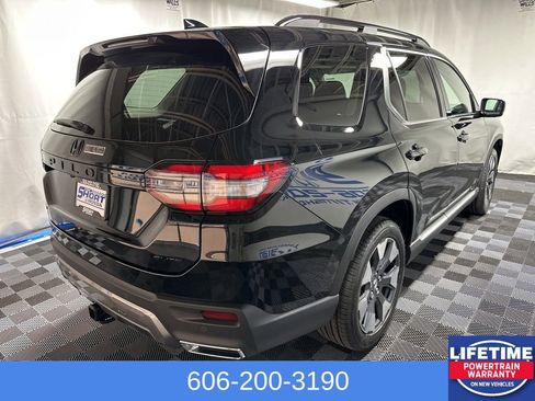 New 2026 Honda Pilot Elite image 4