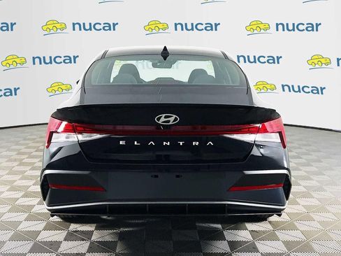 New 2026 Hyundai Elantra SEL Sport Premium image 6