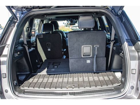 Used 2023 Jeep Grand Cherokee L Laredo AWD/4WD image 13