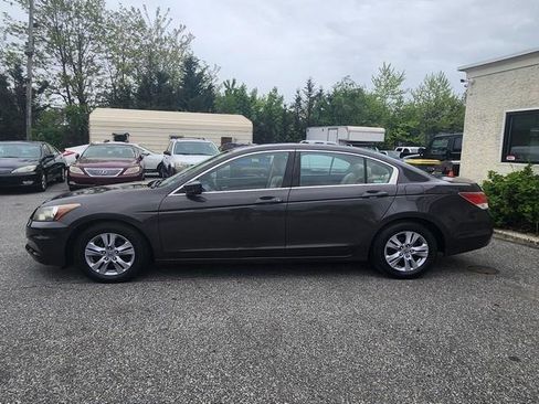 Used 2012 Honda Accord LX image 4