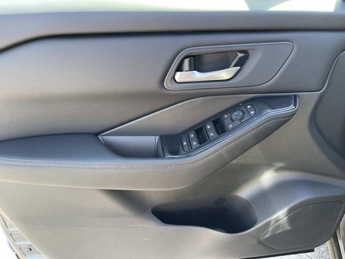 New 2026 Nissan Rogue SV FWD image 23