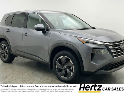 Used 2025 Nissan Rogue SV AWD/4WD image 1