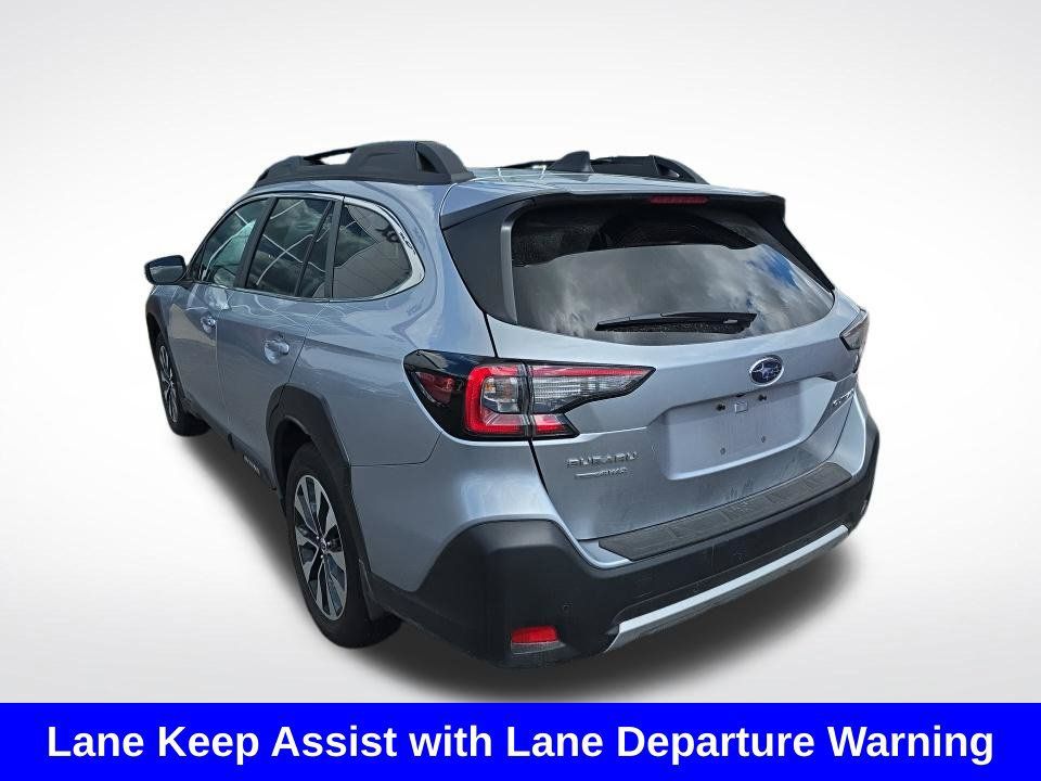 Used 2025 Subaru Outback Limited AWD/4WD image 6