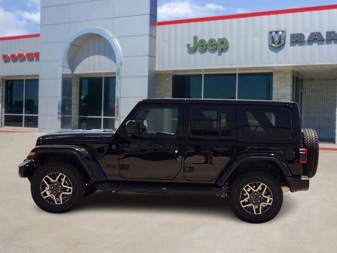 New 2025 Jeep Wrangler Sahara image 5