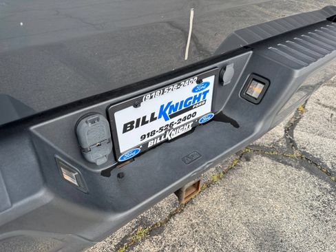Used 2017 Ford F150 XL w/ Equipment Group 101A Mid AWD/4WD image 16