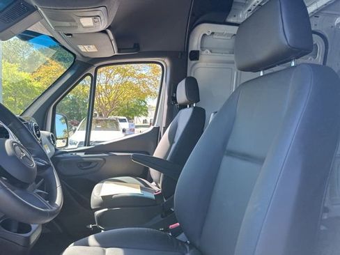Used 2026 Mercedes-Benz Sprinter 2500 image 16