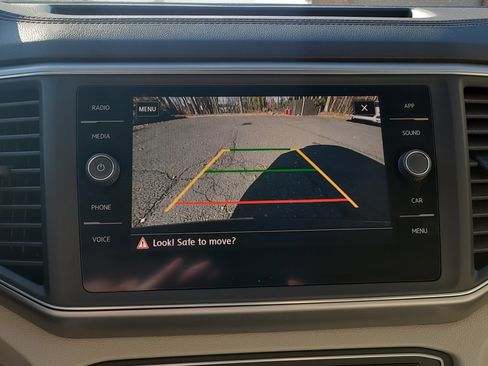 Used 2019 Volkswagen Atlas SE w/ Panoramic Sunroof Package image 27