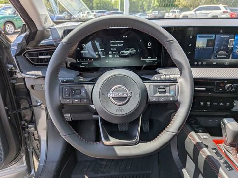 New 2026 Nissan Kicks SR FWD image 13