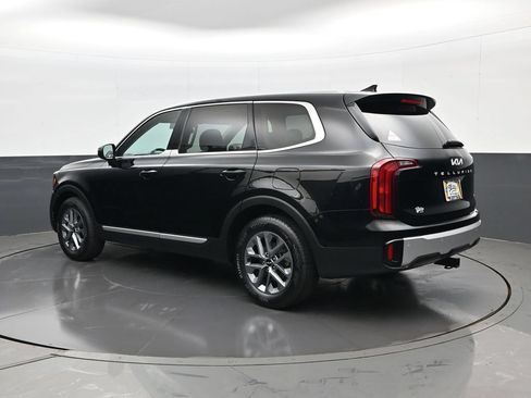 Used 2024 Kia Telluride LX AWD/4WD image 8