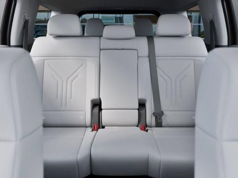 New 2026 Hyundai Santa Fe SEL AWD/4WD image 12