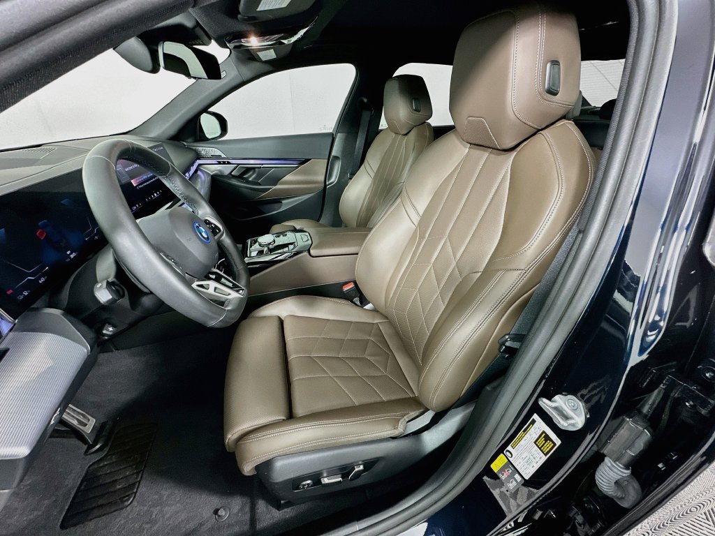 Certified 2024 BMW i5 eDrive40i w/ Executive Package RWD image 21