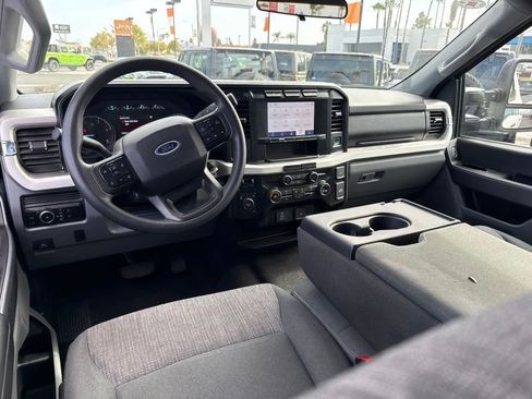 Used 2024 Ford F250 XLT AWD/4WD image 25