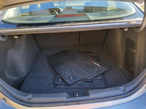 Used 2014 MAZDA MAZDA3 i Touring w/ Technology Package image 18