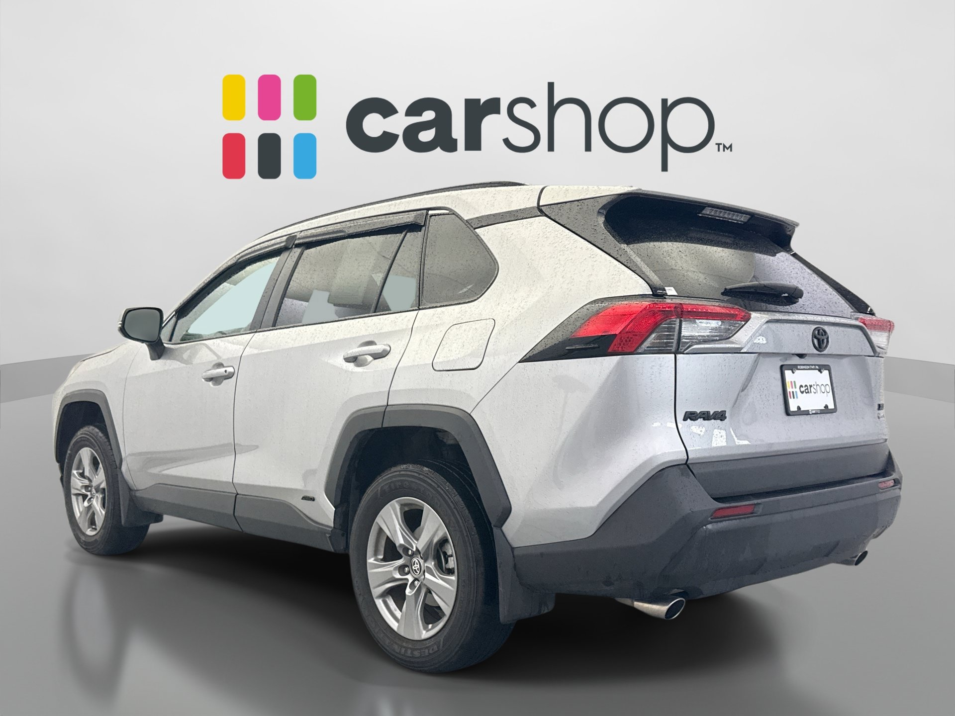 Used 2025 Toyota RAV4 XLE w/ Convenience Package AWD/4WD image 3