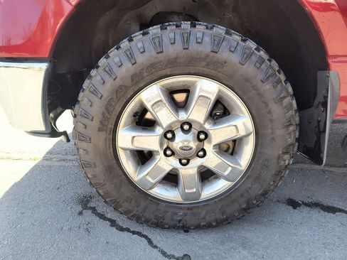 Used 2014 Ford F150 XLT w/ Equipment Group 302A Luxury AWD/4WD image 10