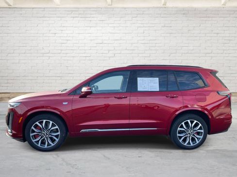 Certified 2024 Cadillac XT6 Sport w/ Platinum Package AWD/4WD image 6