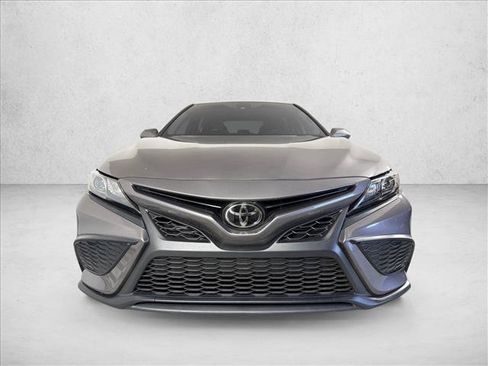 Used 2024 Toyota Camry SE FWD image 8