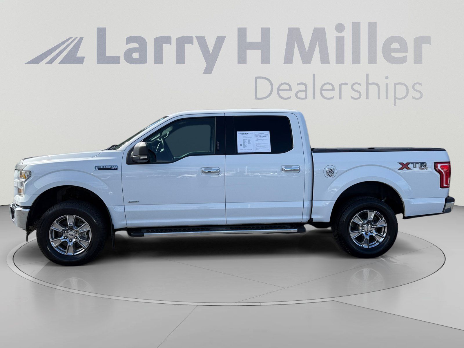 Used 2017 Ford F150 XLT w/ Equipment Group 301A Mid AWD/4WD image 2