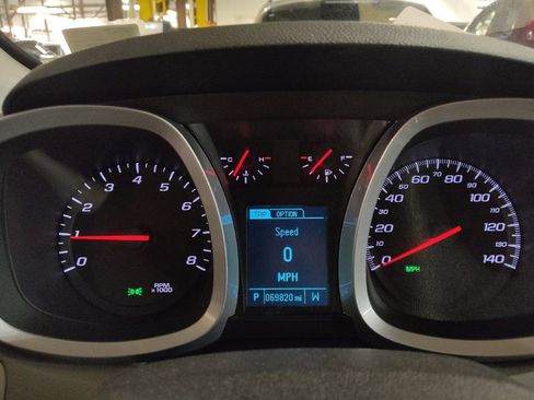 Used 2017 Chevrolet Equinox Premier w/ Enhanced Convenience Package image 23