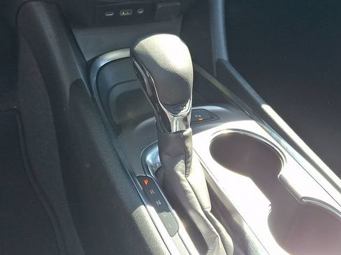 Used 2025 Chevrolet Malibu LT FWD image 14