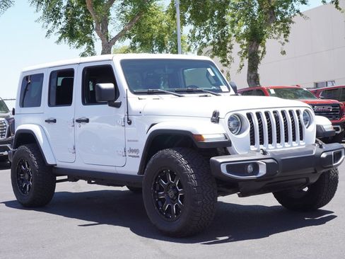 Used 2021 Jeep Wrangler Unlimited Sahara AWD/4WD image 4